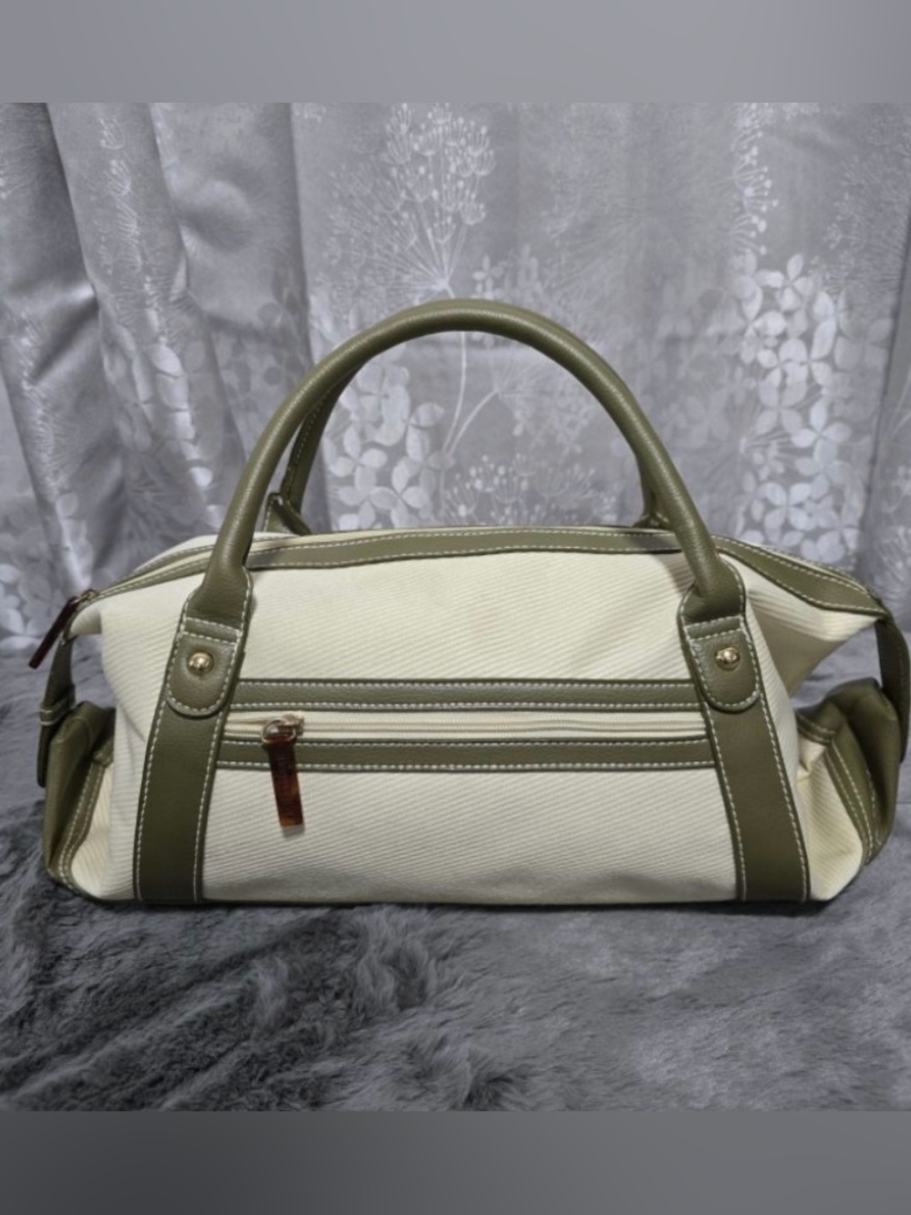 Estée Lauder Satchel Bag NEW